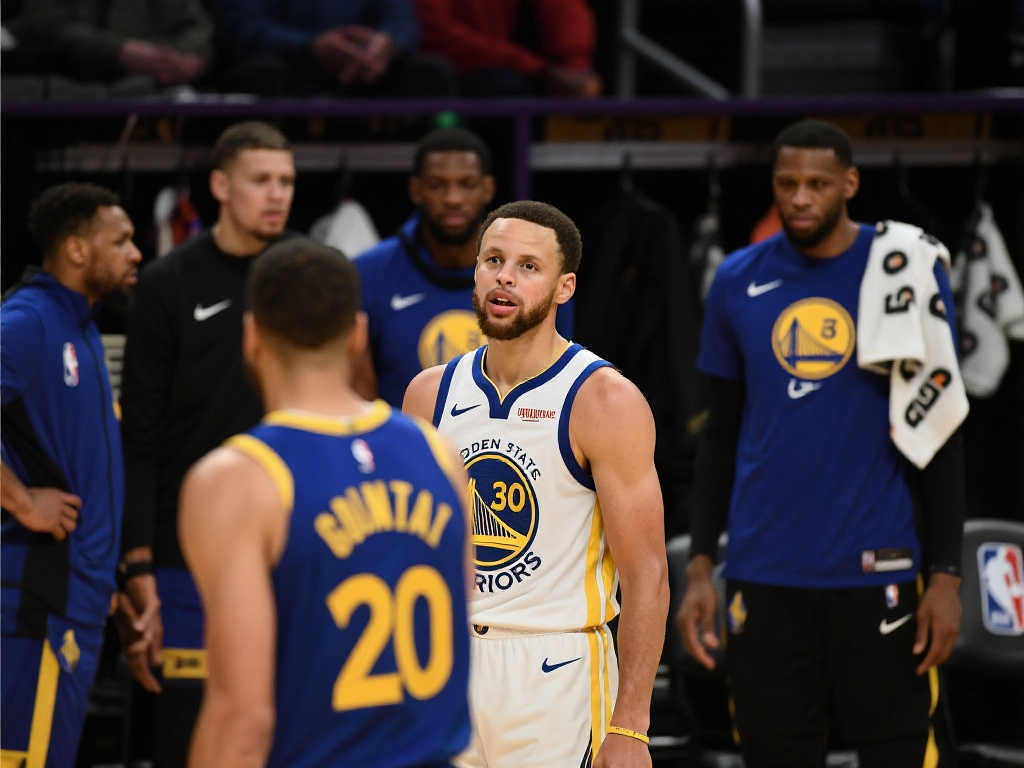 他以卓越的 他以卓越的